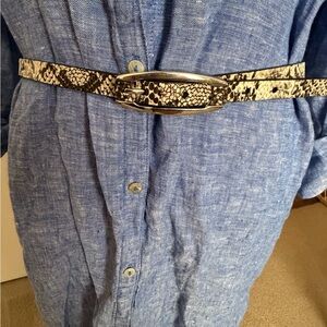 Elegant  leather Pattern Belt with Silver Buckle